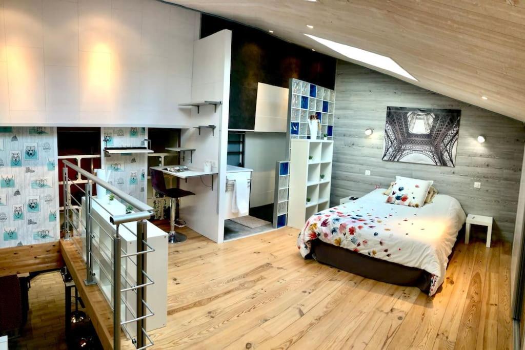 Duplex Atypique 20' De Toulouse Appartement Leguevin Buitenkant foto